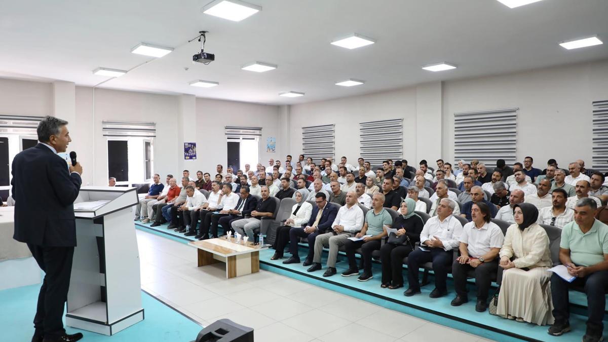 Okul kayıtlarında velilerden herhangi bir ad altında talepte bulunulmayacak