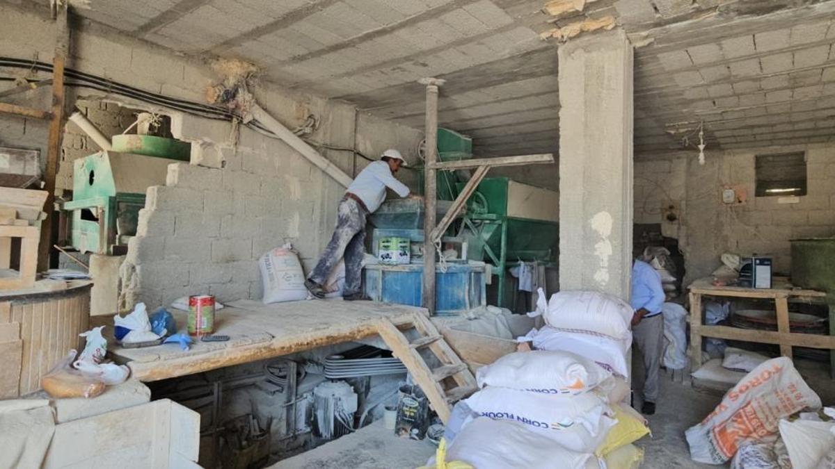 Bitlis'te teknolojinin uğramadığı dükkan! Her şey geçmişin izleriyle yürüyor