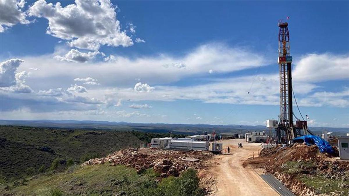 Şırnak’ta dev enerji hamlesi: Güçlükonak’ta 14 yeni petrol arama kuyusu açılıyor