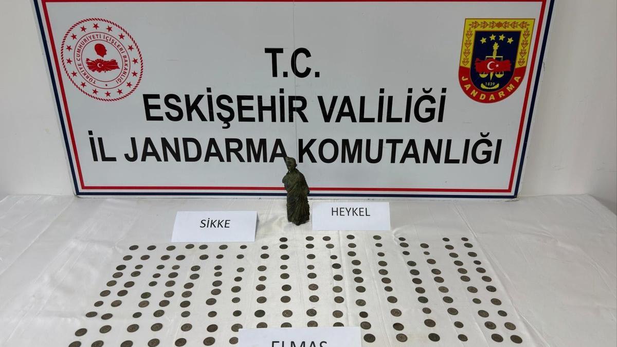 Eskişehir’de tarihi eser operasyonu