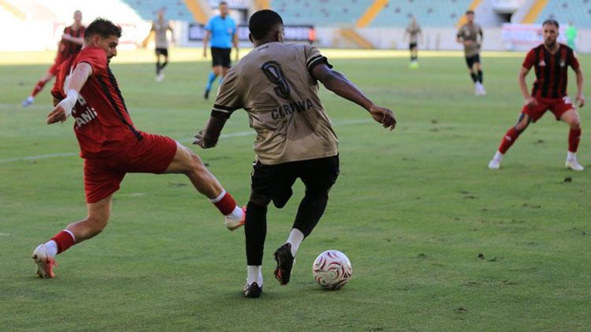 Vanspor FK evinde kayıp! Batman Petrol Spor'a 2 golle 3 puanı verdi