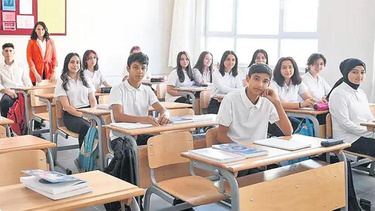 2026-2027 AÖL kayıtları başladı mı? Açık lise 1. dönem İlk kayıt ve kayıt yenileme tarihleri ne zaman açıklanacak?