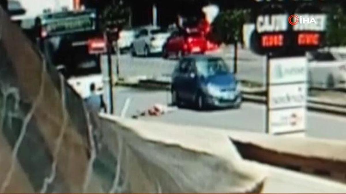 Yolun karşısına geçerken otomobilin çarptığı yaya hayatını kaybetti