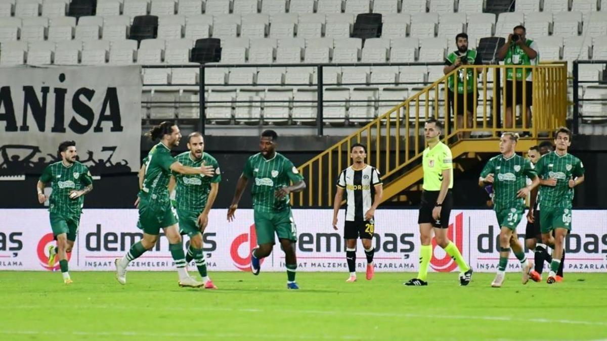 Iheanacho, Bursaspor'da saymaya devam ediyor! Son dakikada hayat verdi