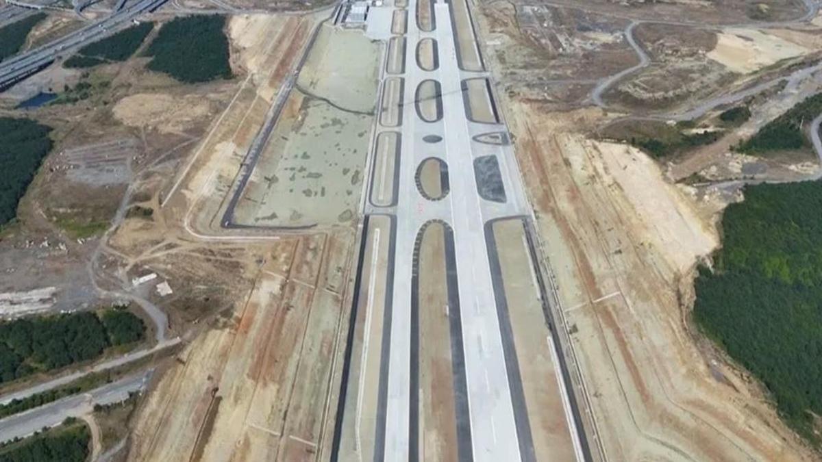 İstanbul Havalimanı'nda 18 Eylül'de hizmete girecek! Taksi süreleri azalıyor