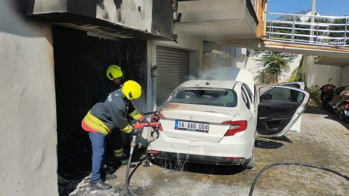 Garajda çıkan yangın otomobile sıçradı; 1 kişi yaralandı, 2 kişi dumandan etkilendi