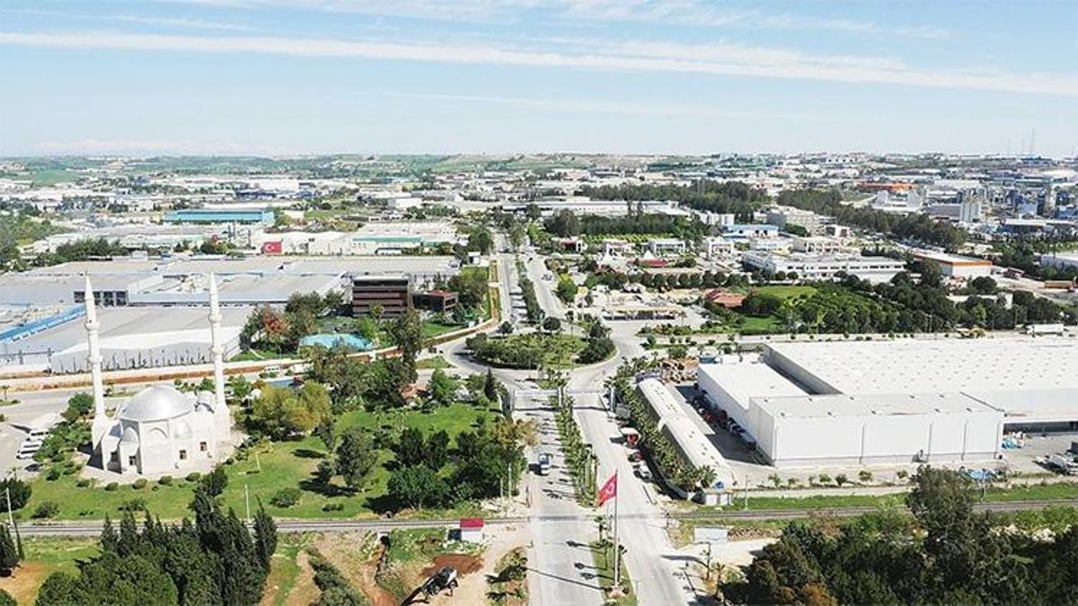 Adana Hacı Sabancı OSB'de dev istihdam seferberliği: Yüzlerce firma personel alımı başlattı!