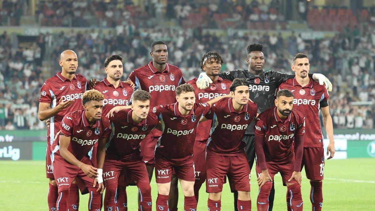 Trabzonspor evinde başka, deplasmanda başka