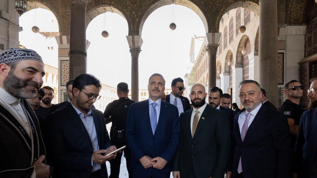 Bakan Fidan: Suriye'nin yanında olmayı sürdüreceğiz