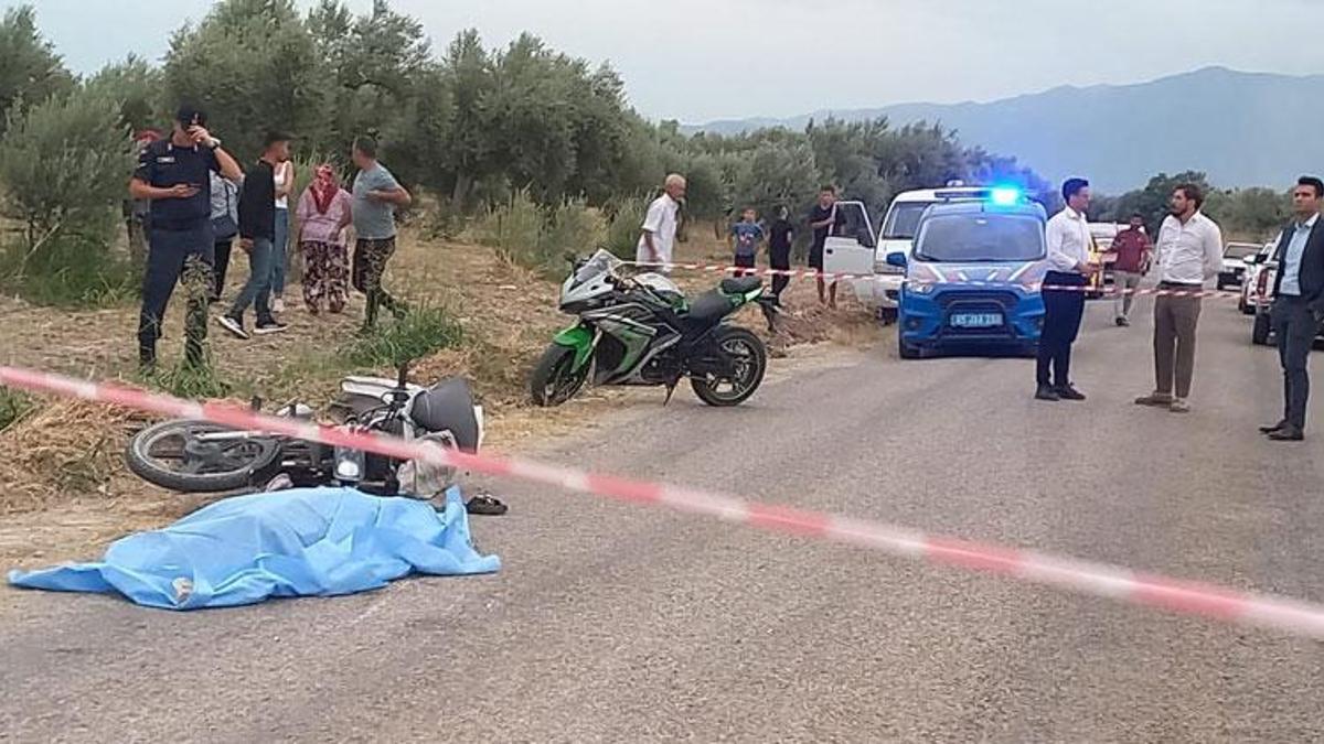 Kamyonetle çarpışan motosikletin sürücüsü öldü