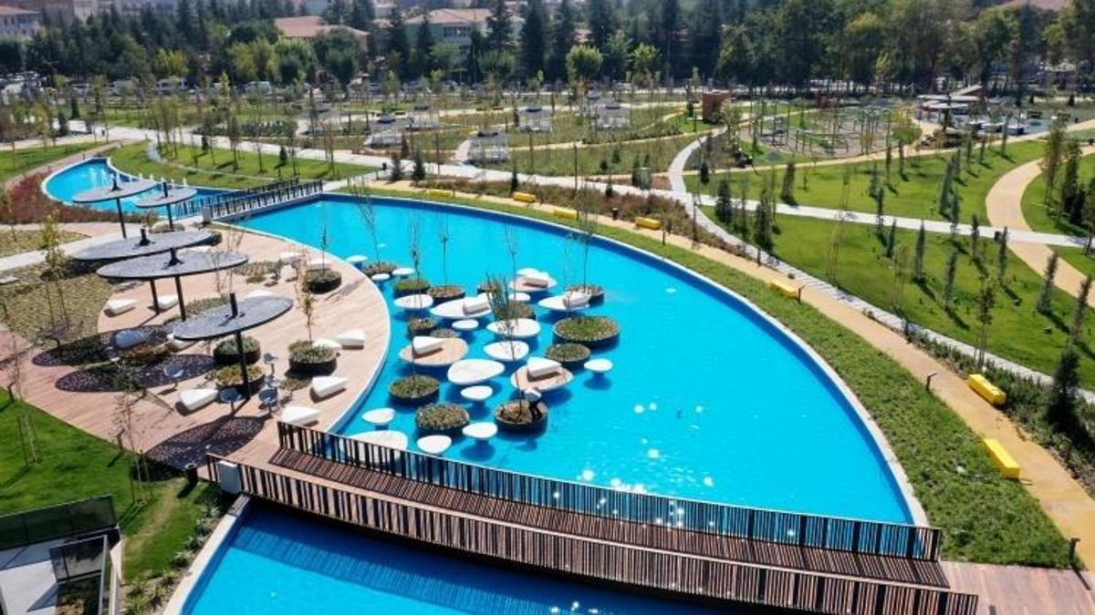 Eskişehir'de iki kişinin heykeli dikilecek: Millet Bahçesi'nde açılıyor