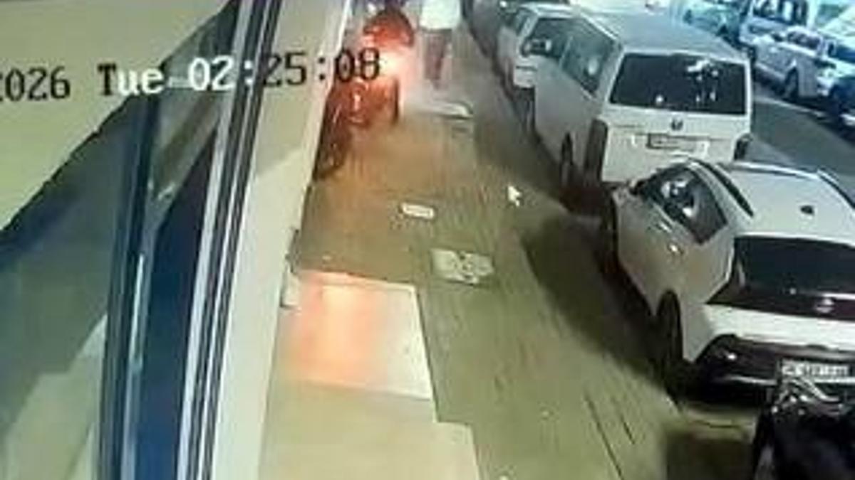 Avcılar’da motosiklet hırsızlığı kamerada