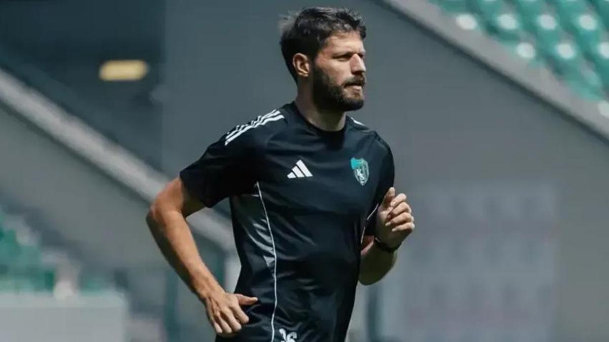 Kocaelispor'da Petkoviç'ten kötü haber