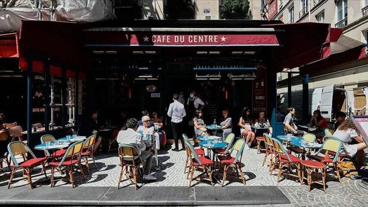 Fransa'da 4 bin 900'den fazla restoran iflasını açıkladı