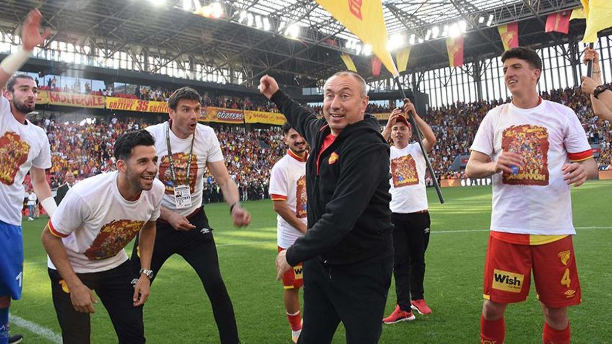 Okan Buruk'la başladı, Göztepe'de Stanimir Stoilov fark attı