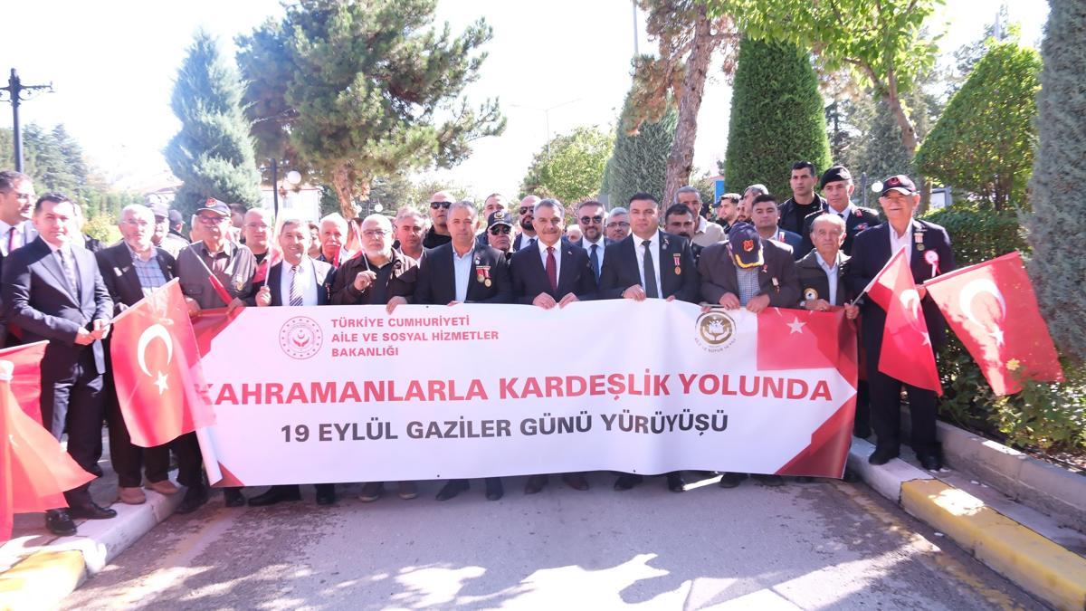 Yozgat'ta Gaziler Günü dolayısıyla yürüyüş düzenlendi