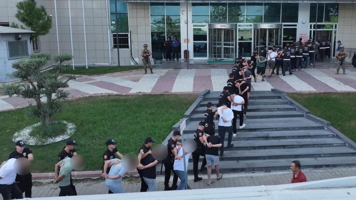 Ceyhan'da suç örgütlerine 51 tutuklama