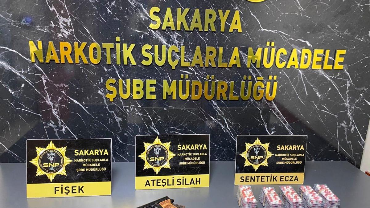 Uyuşturucu operasyonunda 2 şüpheli tutuklandı