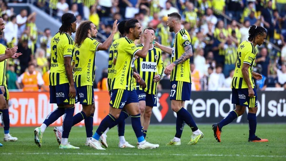 Fenerbahçe, tarihinin en farklı galibiyetini aldı