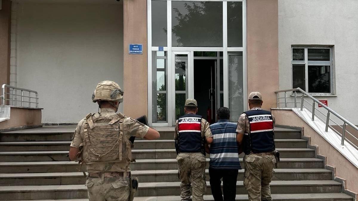Bingöl’de aranan 2 hükümlü tutuklandı