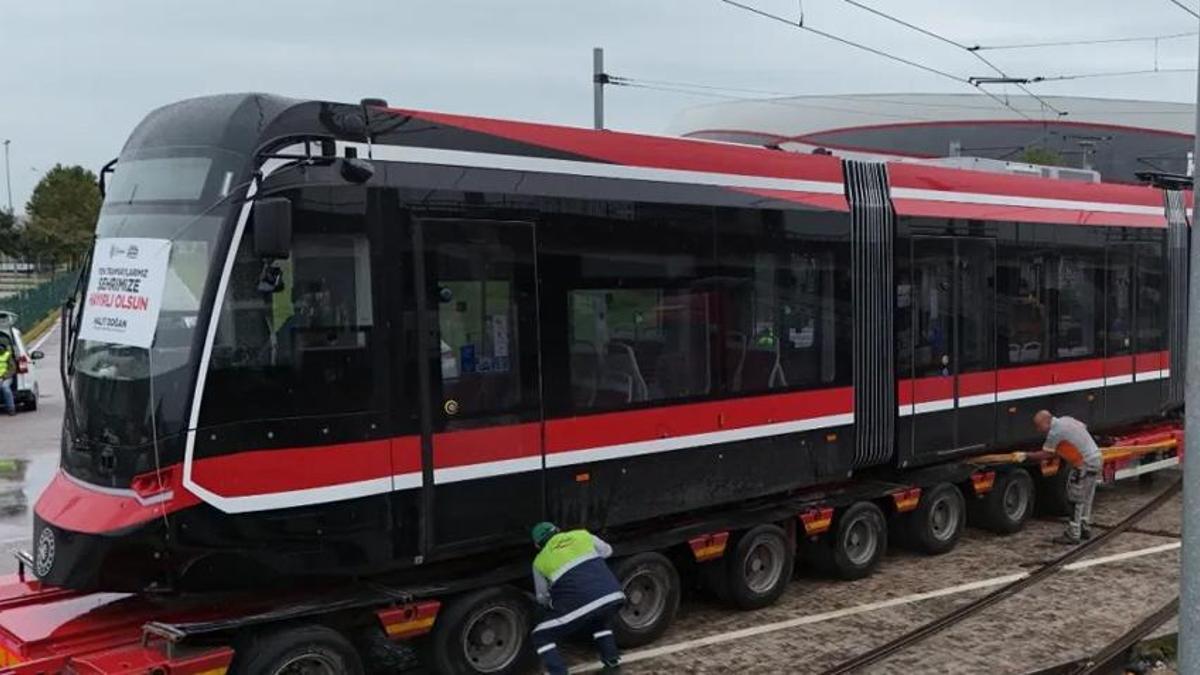 Samsun'da toplu taşıma hamlesi! 3 tramvay hizmete giriyor
