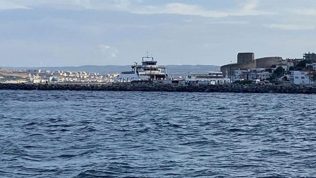 Gökçeada feribot seferleri iptal edildi