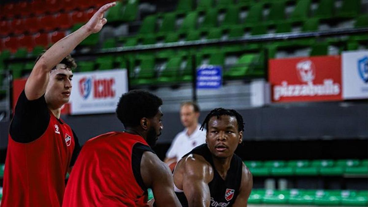 Karşıyaka Basketbol, sezona mağlubiyetle başladı