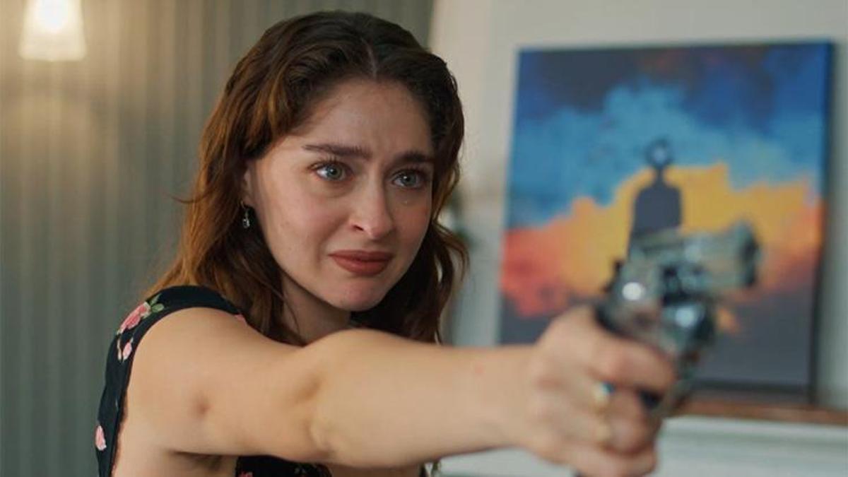 Zeynep günahın kıyısında!