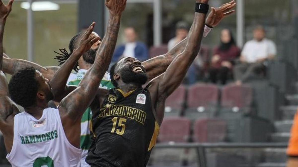 Trabzonspor: 82 - Bursaspor: 76 (Maç özeti)