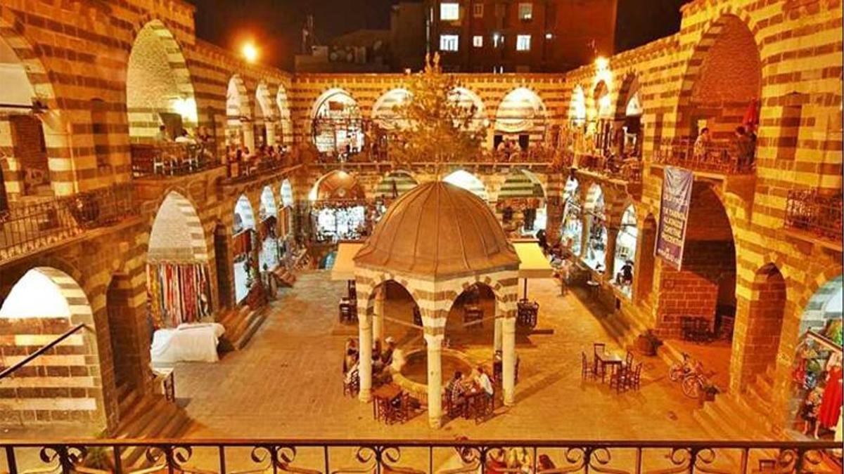 Ekim ayında Mezopotamya'nın kalbine yolculuk: Diyarbakır’ı keşfetmek için en doğru zaman!
