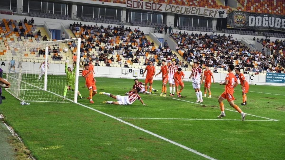 Malatya Yeşilyurt Spor'dan Adanaspor'u ağır fark!