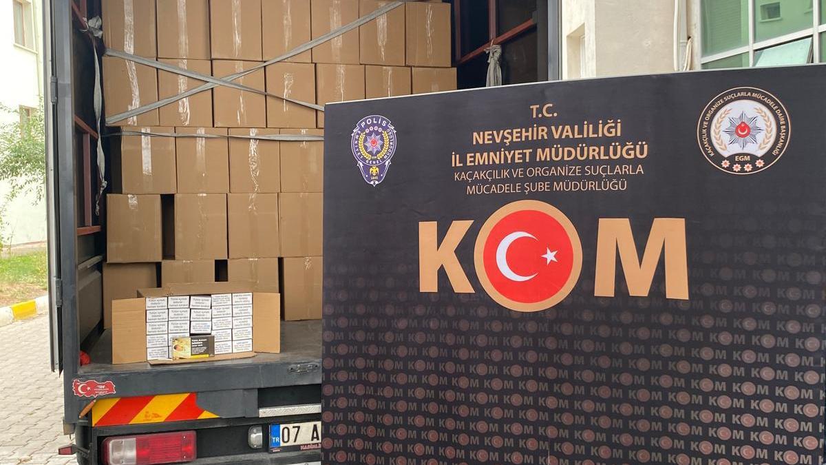 Nevşehir'de 4 milyon 290 bin makaron ele geçirildi