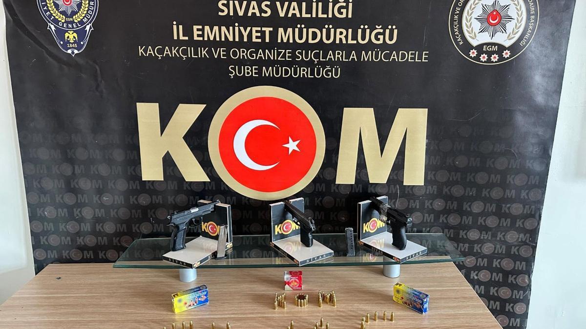Sivas merkezli 4 ilde silah kaçakçılığı operasyonu: 2 tutuklama
