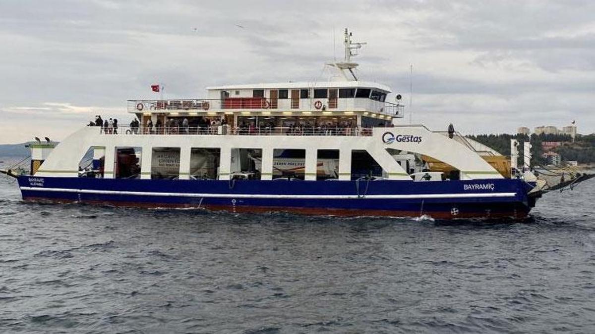 Gökçeada'ya yapılacak feribot seferleri olumsuz hava şartları nedeniyle iptal edildi