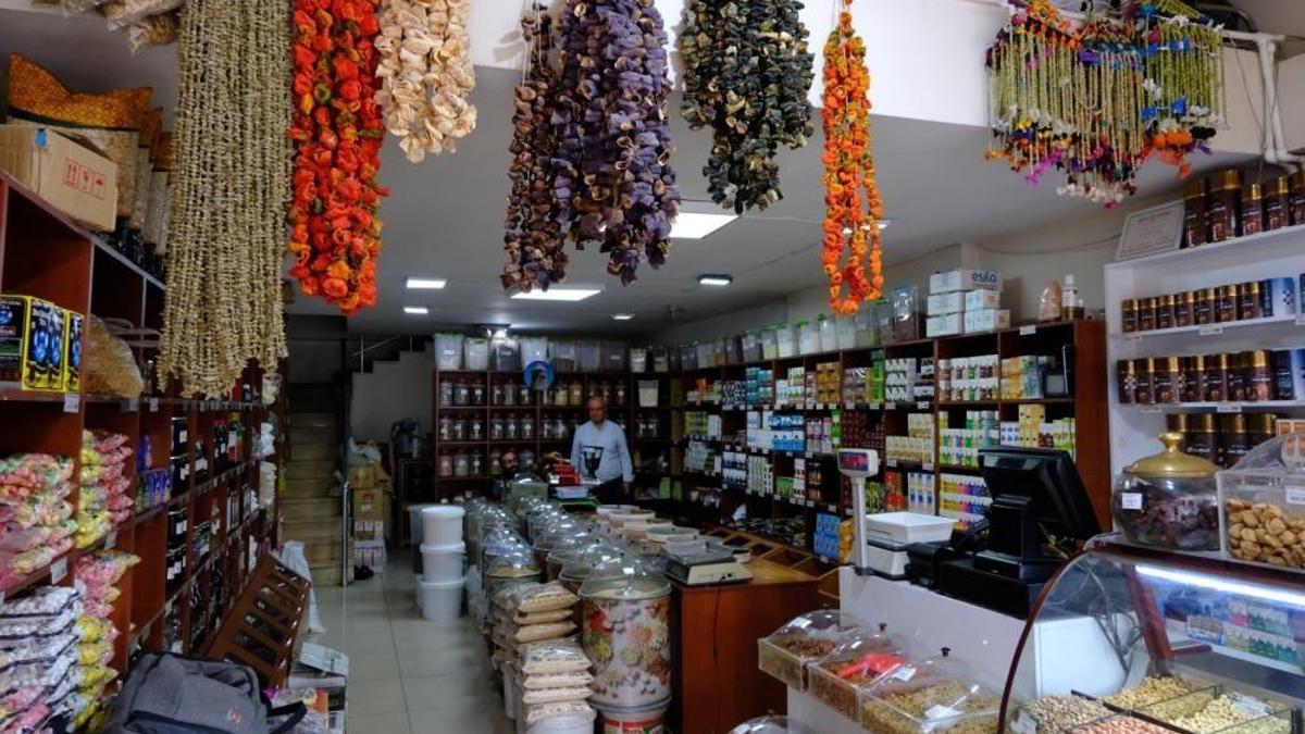 Havalar soğudu, bitki çaylarına ilgi arttı