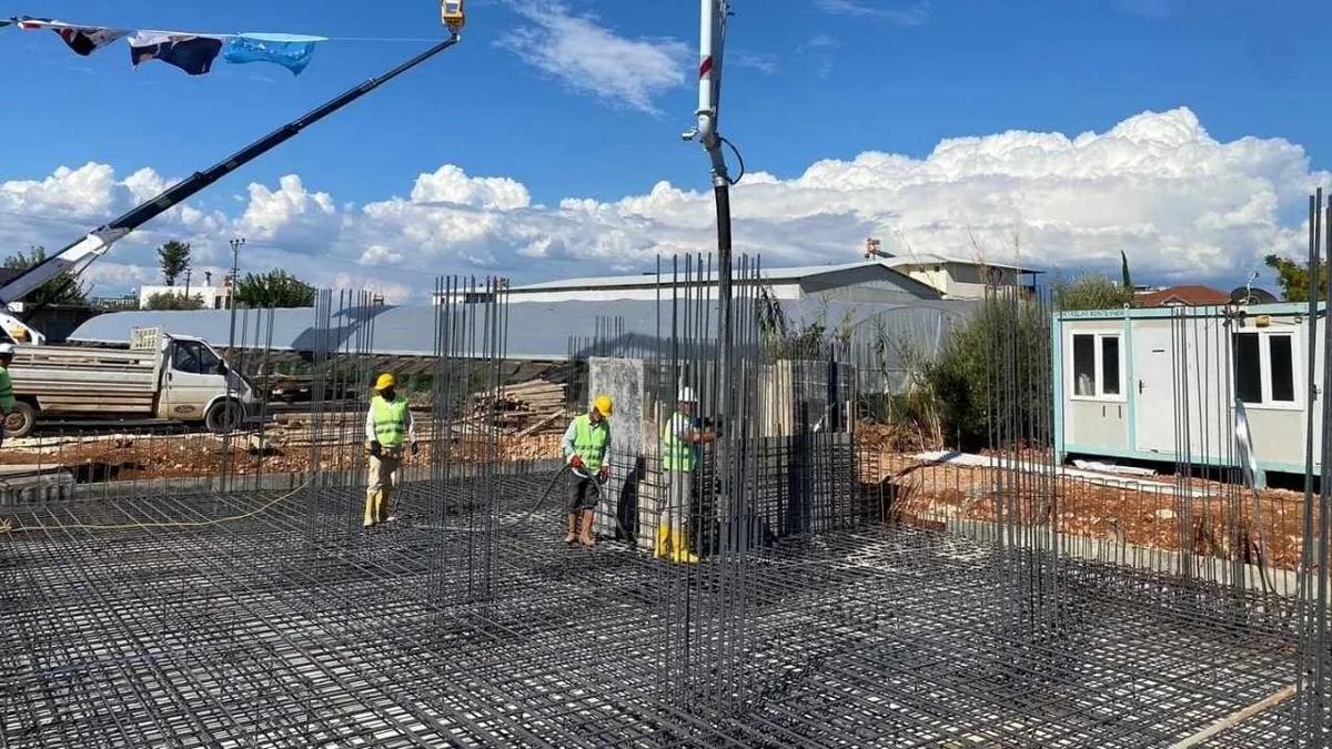20 bin kişi için temel atıldı: Antalya'da 504 metrekareye kuruluyor