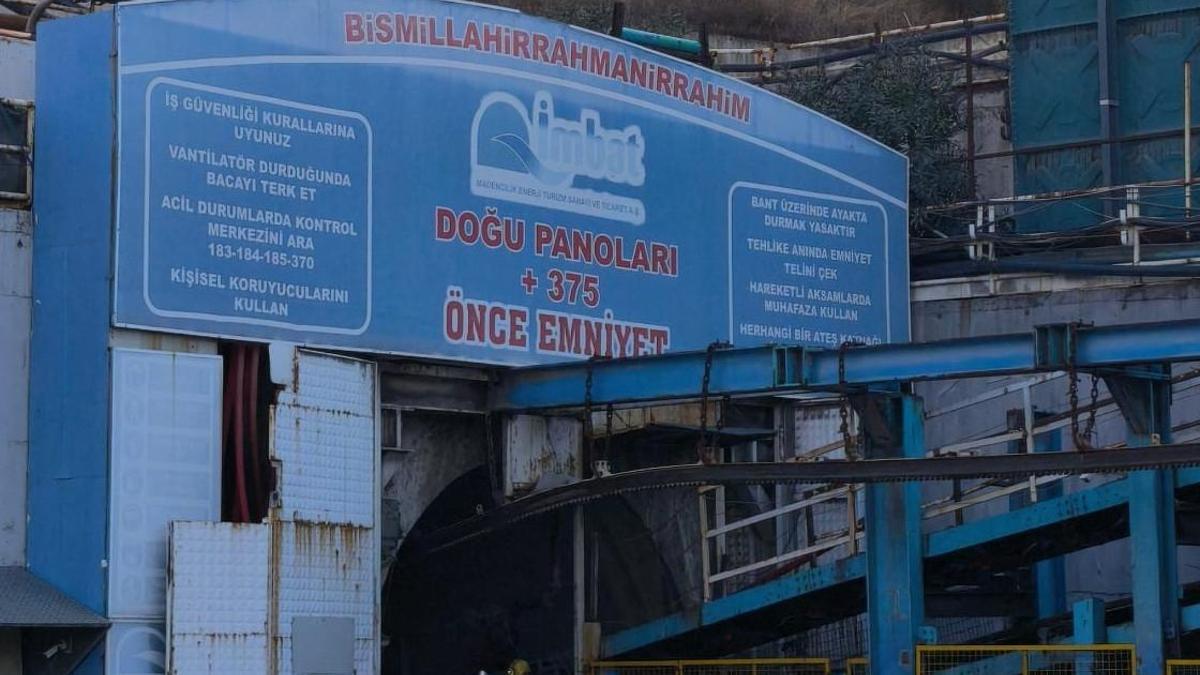 Manisa'da maden ocağında göçük altında kalan 3 işçiye ulaşmak için çalışmalar sürüyor