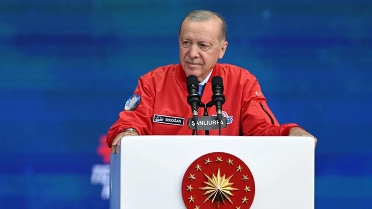 Cumhurbaşkanı Erdoğan: Taviz vermeyeceksiniz, Türkiye’nin geleceği emin ellerdedir