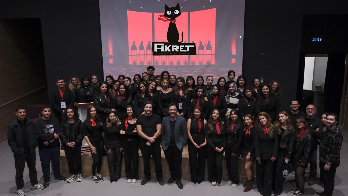 Bandırma'da Kırmızı Fular Ödüleri Yarışmasına ÜNİDES Desteği