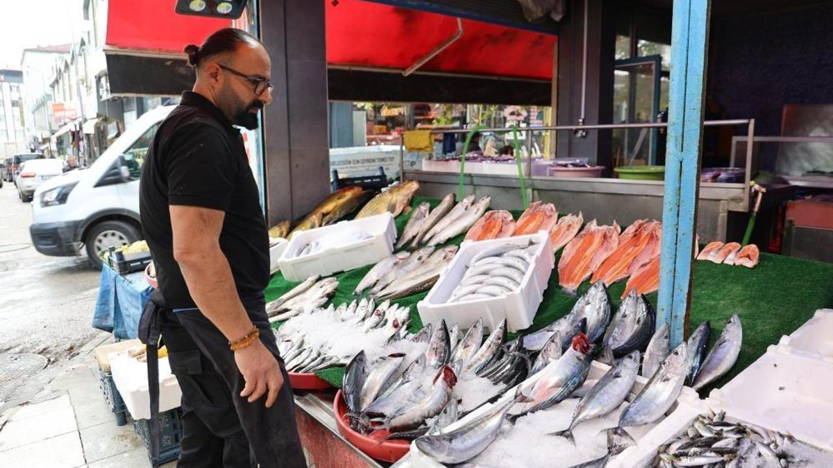 Türkiye'de sadece Elazığ'da kiloyla satılıyor! Vatandaşlardan yoğun ilgi
