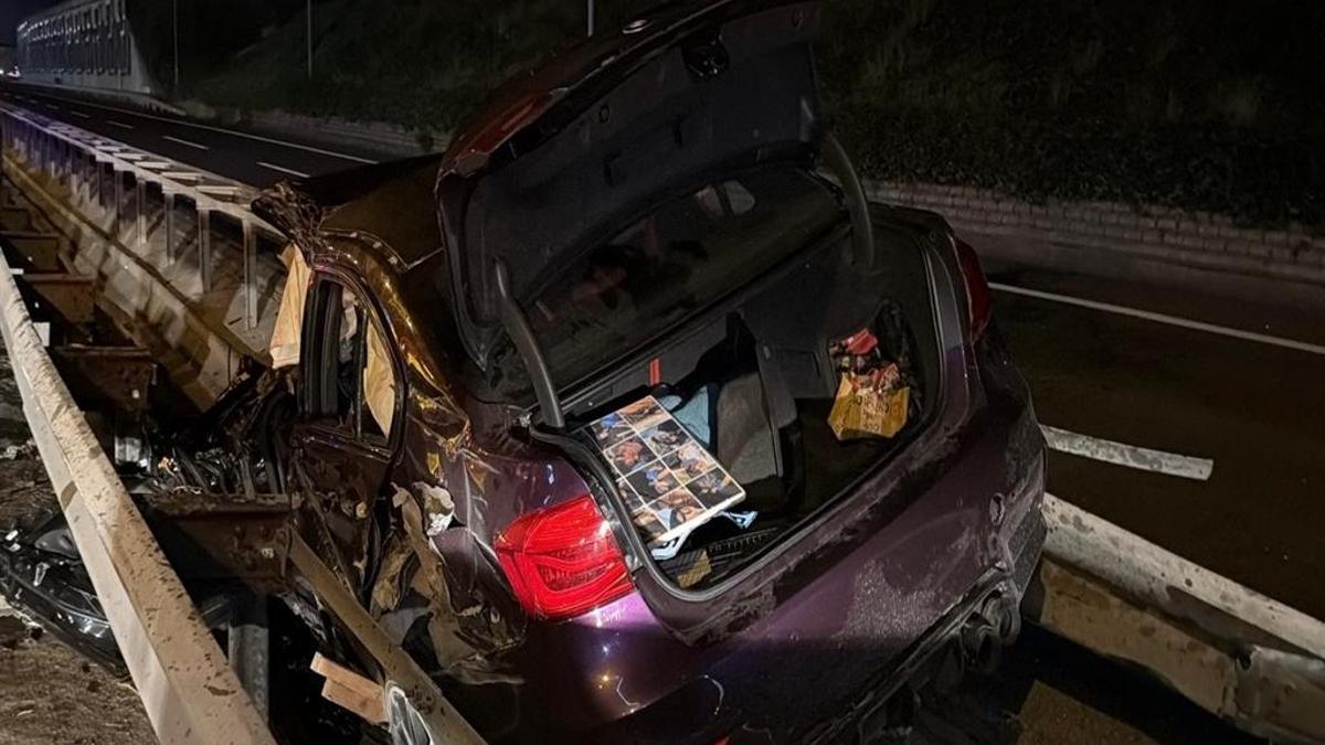 Kağıthane’de otomobil ile taksi çarpıştı: 1 ölü, 2 yaralı
