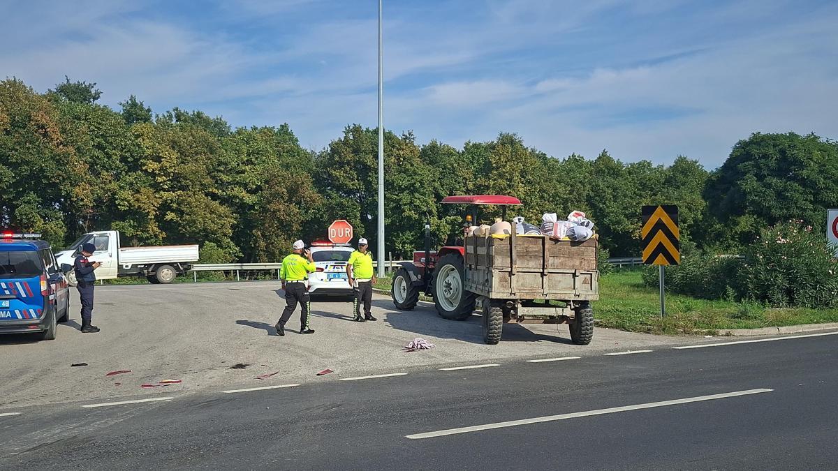 Samsun'da traktörle çarpışan motosikletin sürücüsü yaralandı