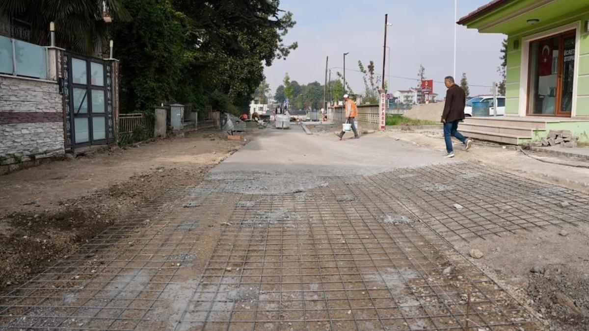 Düzce'de iki büyük park birleşiyor: 300 metrelik Yeşil Yol için çalışmalar başladı