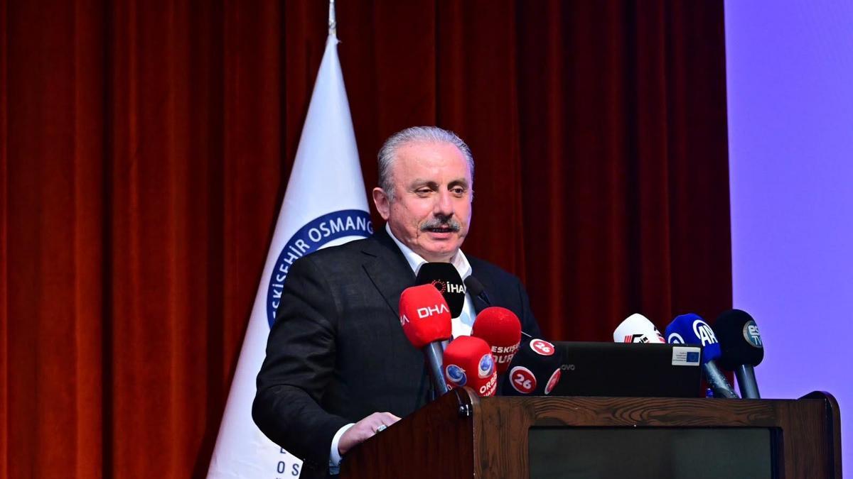 Mustafa Şentop: Türkiye bölgede ve dünyanın tamamında önemli bir aktördür, oyun kuran bir ülkedir