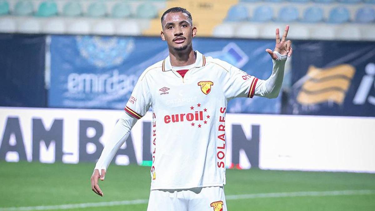 Göztepe'yi Juan Silva, Andre Henrique kurtardı