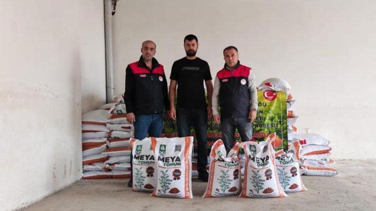 Palu'da üreticilere büyük destek! Yüzde 70 hibeli 10 ton kırmızı mercimek tohumu dağıtıldı