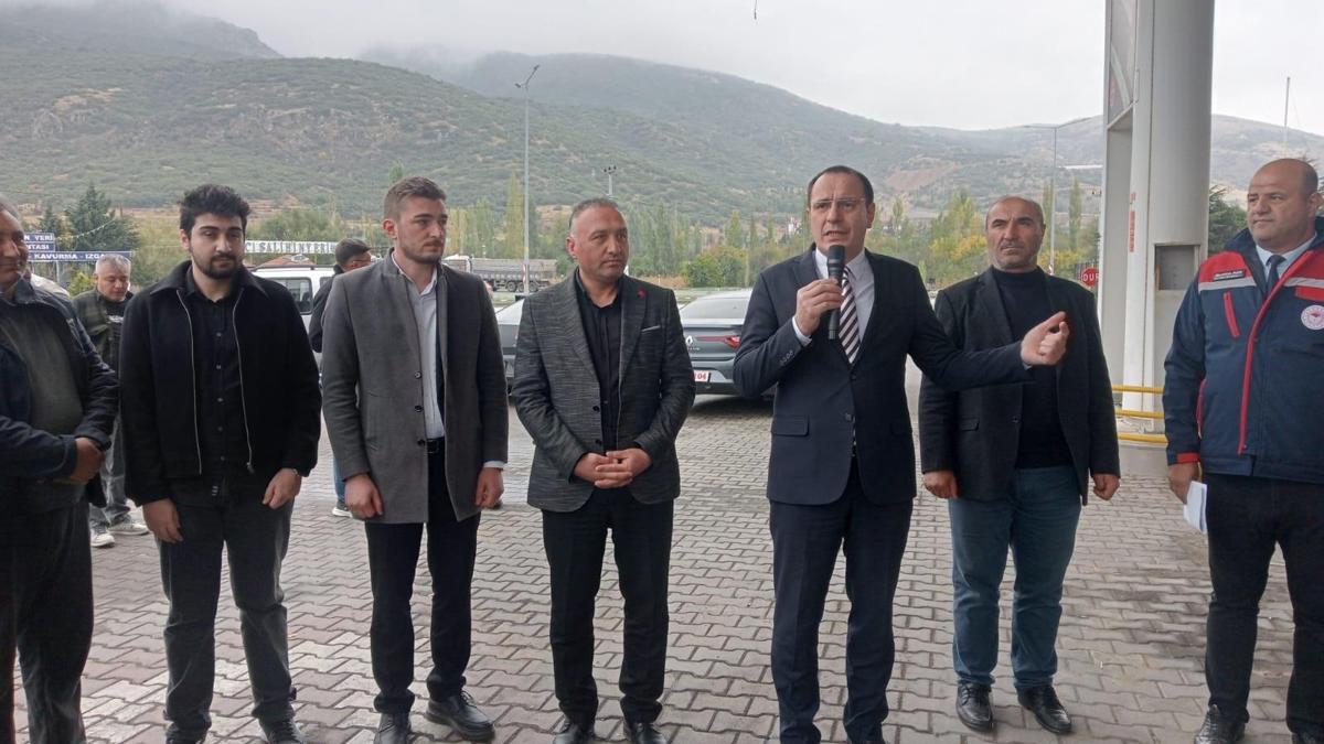 Çay'da çiftçilere 56 ton sertifikalı buğday tohumu dağıtıldı