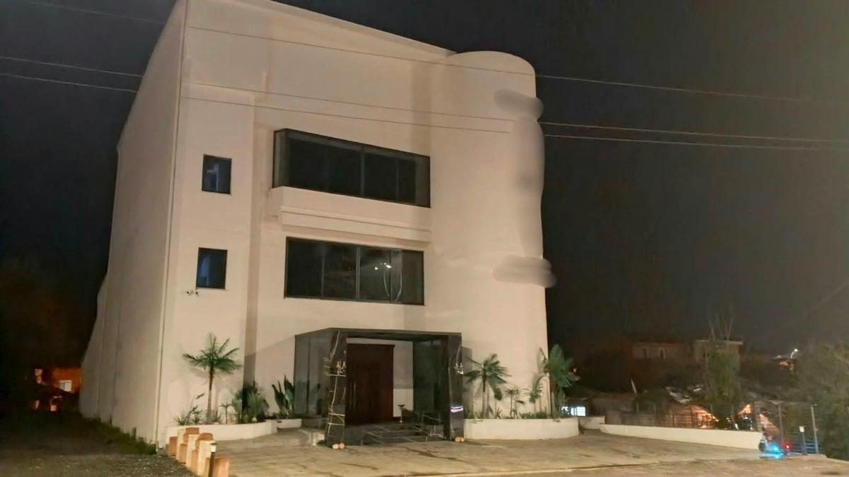 Samsun'da restoranda yemek asansörüyle zemine düşen garson öldü