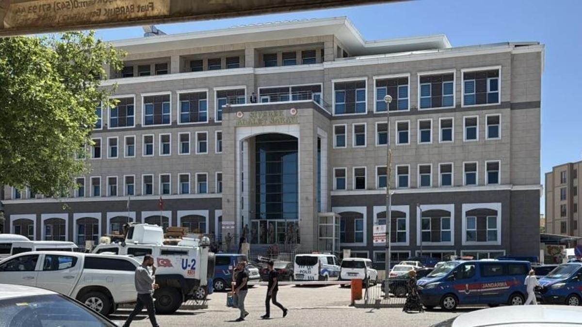 Şanlıurfa’da 8 yaşındaki çocuğa ütüyle işkence iddiası! Üvey anne ve 2 kişi tutuklandı