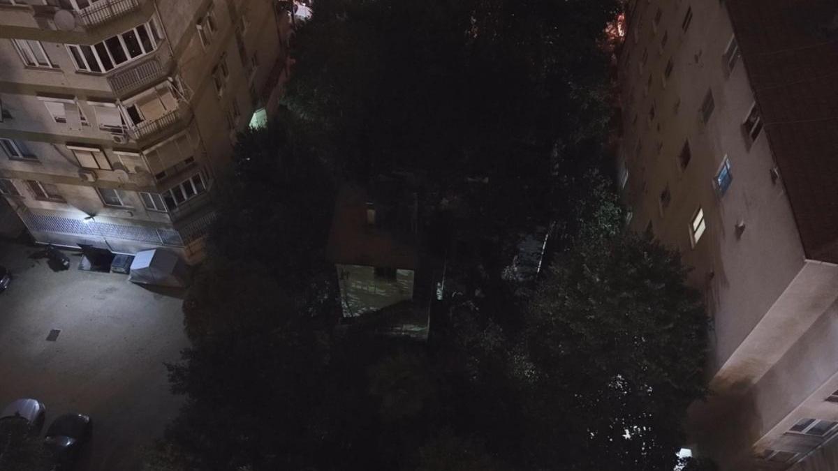 Kadıköy’de 3 katlı ahşap köşkte yangın